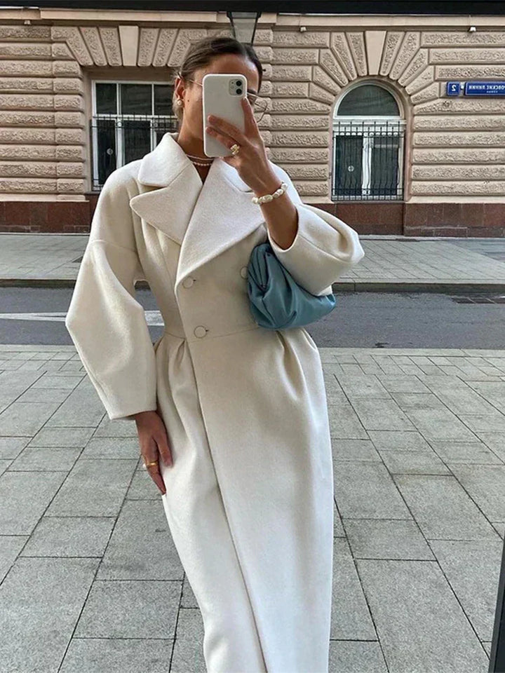 Amalie™ – Chic & Cozy Winter Coat