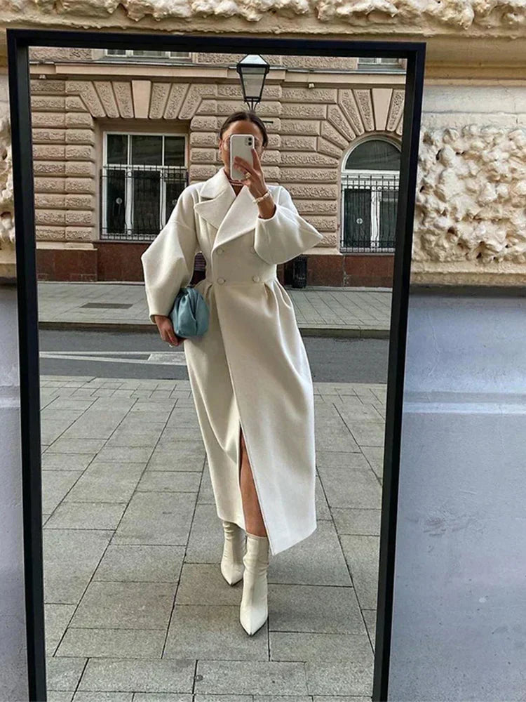 Amalie™ – Chic & Cozy Winter Coat