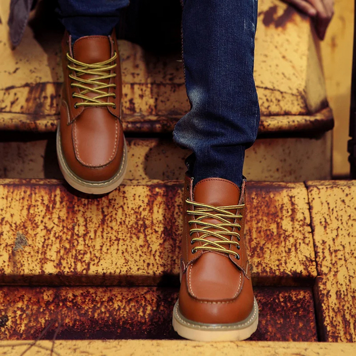Cole™ | Vintage-Inspired Classic Leather Boots