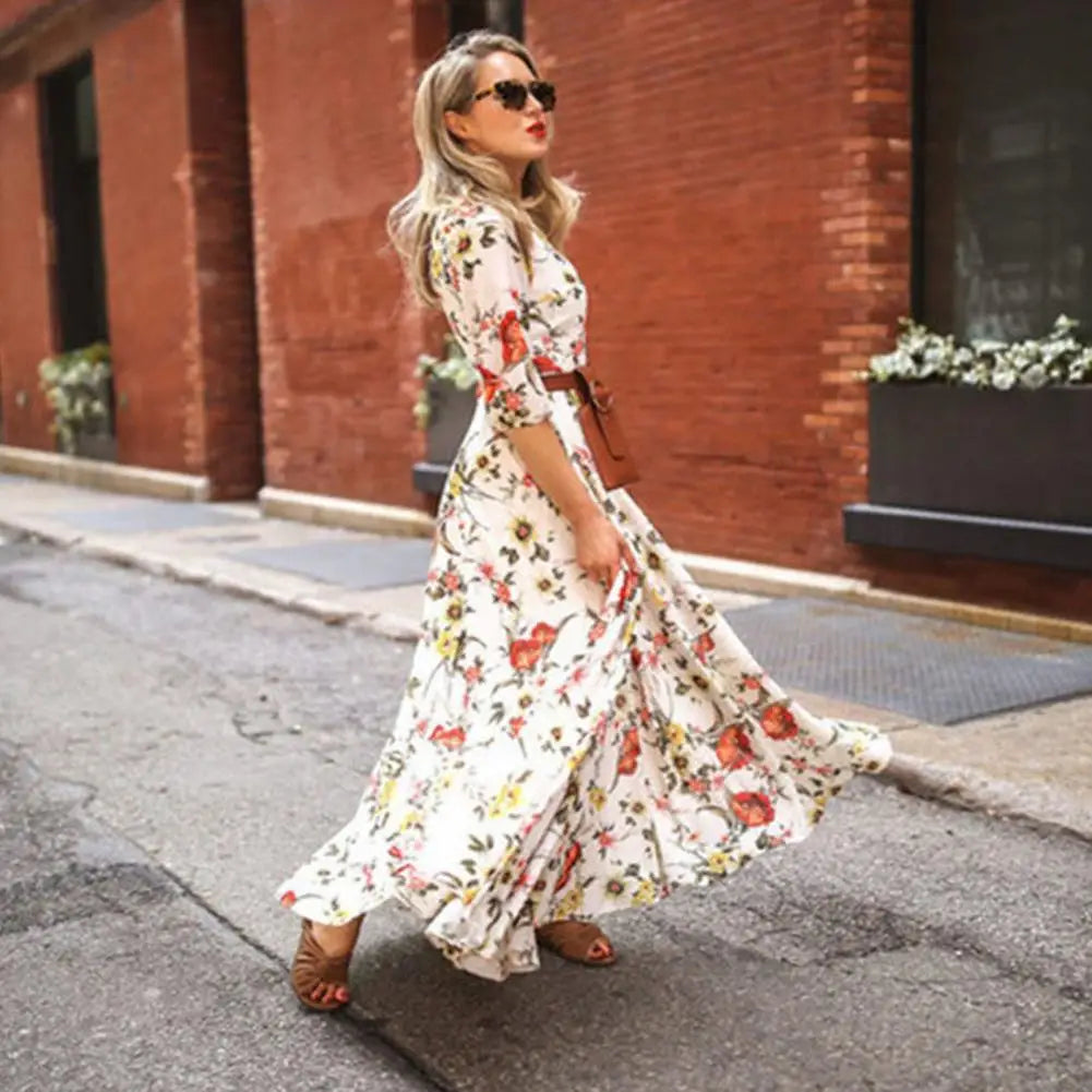 Klara – Elegant Floral Maxi Dress with Graceful Swing