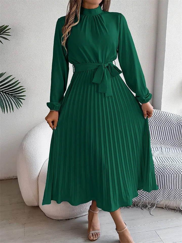 Katrine – Classic Long Dress with an Elegant Design