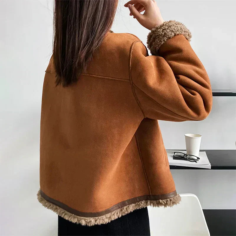 Louise – Classic Elegance and Unrivaled Winter Comfort